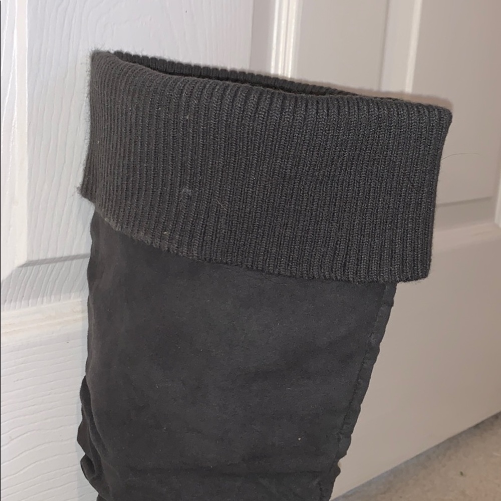 Boots - Picture 5 of 5